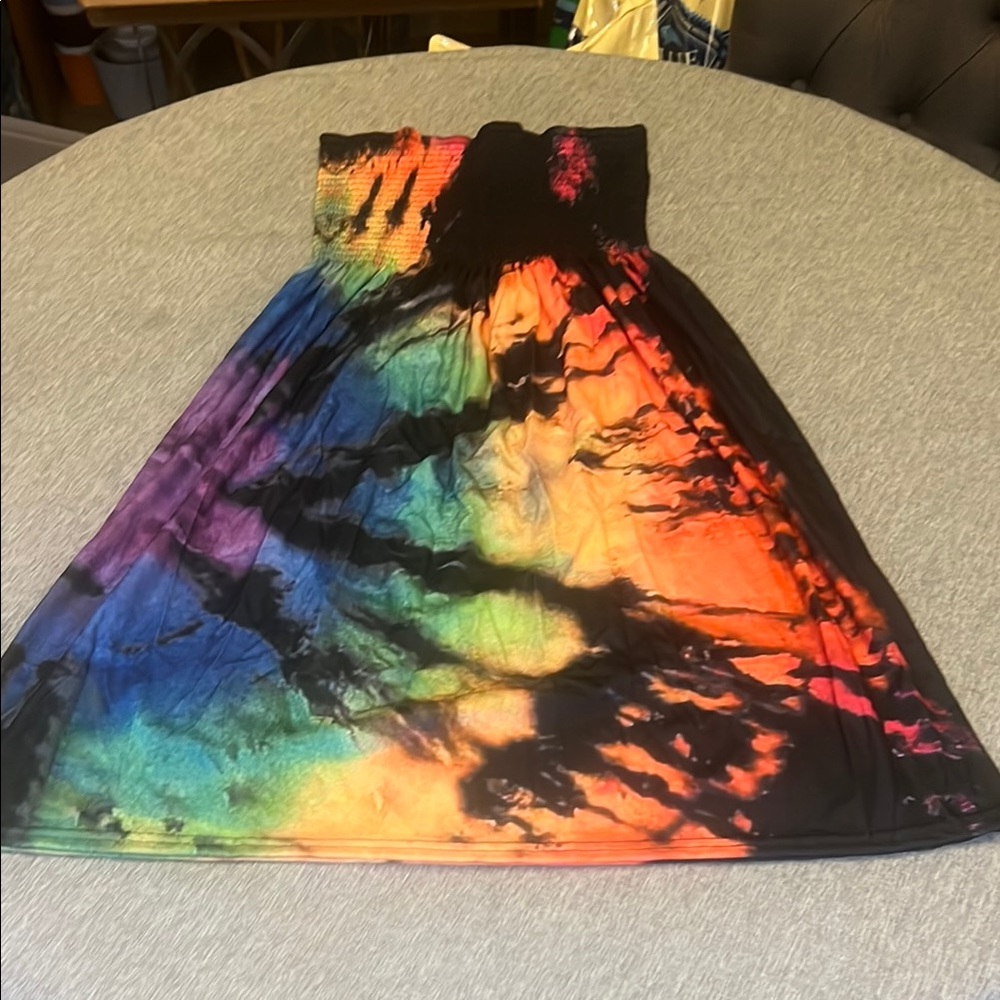 Vibrant Tie-Dye Strapless Dress